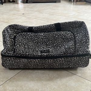 Vera Bradley 27” large lighten up wheeled luggage in Camocat. Like new!